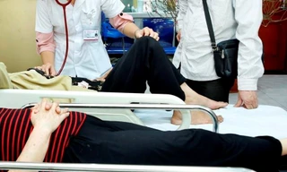 Người phụ nữ nhập viện cấp cứu sau hút mỡ bụng tại thẩm mỹ viện