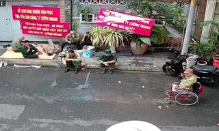 Nhóm người tự xưng cựu chiến binh đến 'khủng bố' công ty ở Sài Gòn.