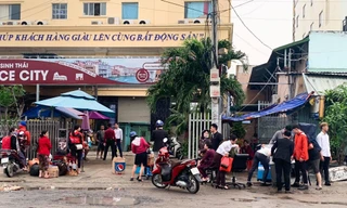 Nhân viên Alibaba ồ ạt dọn đồ khỏi công ty sau khi Nguyễn Thái Luyện bị bắt