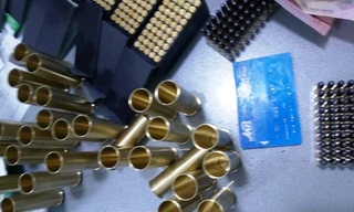 Gần 2.000 viên đạn bị thu giữ.