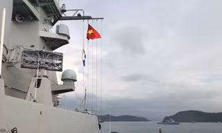 Tàu 012- Lý Thái Tổ neo tại khu vực Porto Malai