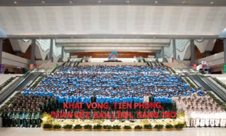 Toàn cảnh không khí phiên làm việc thứ nhất Đại hội Đoàn toàn quốc lần thứ XII