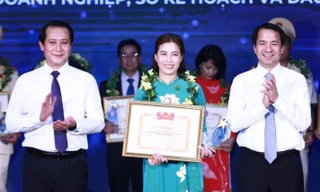 Tuyên dương 42 cán bộ, công chức, viên chức trẻ giỏi toàn quốc