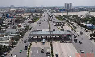 Đồng Nai kiến nghị tháo dỡ các 'lô cốt' án ngữ trên Quốc lộ