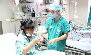 Bệnh nhân Trần Thị T. 49 tuổi trú tại Hà Lộc - Thị Xã Phú Thọ đang hồi phục tốt sau khi phẫu thuật. Ảnh: BS cung cấp