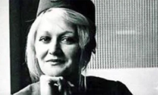 Cựu tiếp viên Vesna Vulovic sống sót kì diệu sau vụ nổ máy bay giữa trời năm 1972.