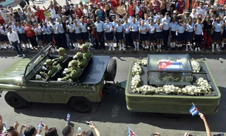 Tro cốt của ông Fidel Castro đã tới Santiago hôm 3/12, kết thúc hành trình 4 ngày dọc đất nước Cuba
