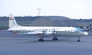 Hình minh họa một chiếc Il-18