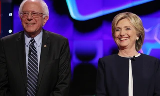 Bà Hillary Clinton và ông Bernie Sanders