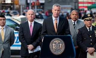 Thị trưởng New York Bill de Blasio tuyên bố thành phố sẽ triển khai 5.000 cảnh sát đảm bảo an ninh dịp bầu cử