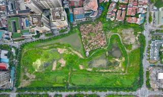 Hà Nội: Cỏ mọc um tùm bên trong Dự án công viên 10 ha bỏ hoang hơn một thập kỷ