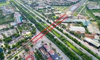 Cận cảnh khu vực sắp xây nút giao 2.400 tỉ trên con đường 10 làn xe ở Hà Nội