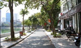 Tuyến phố đi bộ gần 30 tỷ đồng tại Hà Nội vắng hoe sau hơn một tuần mở cửa