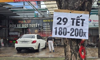 Ngày tất bật nhất năm của các chủ quán rửa xe 