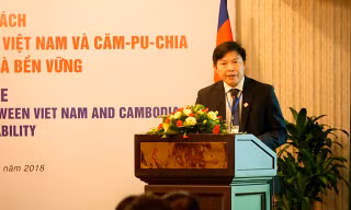 Ông Phạm Văn Điển, Phó Tổng cục trưởng Tổng cục Lâm nghiệp (Bộ NN&PTNT) tại buổi đối thoại.