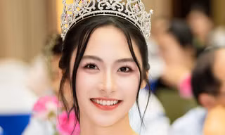Á hậu Vân Nhi ngưỡng mộ Mai Phương Thúy, lần đầu nói về chuyện tình cảm