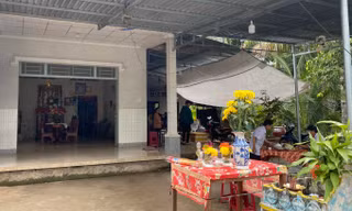 Mẹ nghi phạm 14 tuổi khai bỏ chất độc vào sữa: 'Con không tâm sự với tôi'