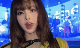 Hàng loạt tờ báo Mỹ điểm mặt Lisa (BlackPink)