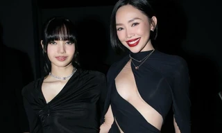 Ca sĩ Tóc Tiên và Lisa (BlackPink) chung khung hình gây sốt