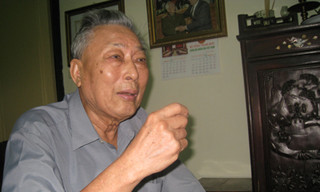 Trung tướng Đồng Sỹ Nguyên, nguyên Ủy viên Bộ Chính trị, nguyên Phó Chủ tịch Hội đồng Bộ trưởng (nay là Chính phủ)