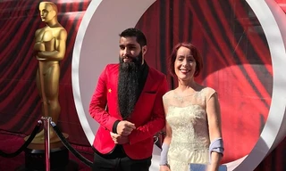 Jordan và mẹ ở Oscar. Hồi tháng 1, anh đưa mẹ đến Việt Nam để tham quan nhiều nơi. 