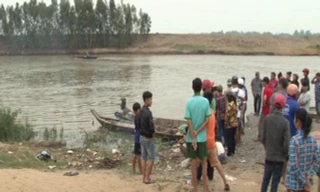 Hiện trường vụ chết đuối. Ảnh: Minh Anh. 