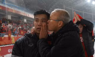 Văn Thanh tiết lộ nhắn nhủ của thầy Park với các trò giữa trận chung kết