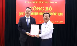 Công bố quyết định của Chủ tịch tỉnh Lào Cai về công tác cán bộ