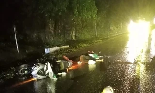 Tai nạn kinh hoàng ở Hòa Bình, đôi nam nữ tử vong tại chỗ