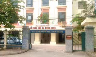 Kỷ luật Phó Giám đốc Sở Khoa học và Công nghệ Hòa Bình