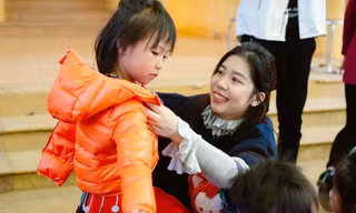 Hơn 11.000 áo ấm tặng các em nhỏ vùng cao Sơn La