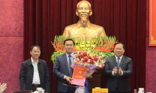 Công bố quyết định của Ban Bí thư về công tác cán bộ tại Hòa Bình