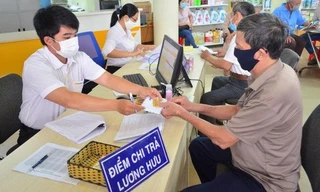 Trả gộp 2 tháng lương hưu, trợ cấp dịp Tết Nguyên đán