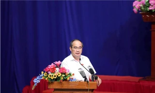 Toàn cảnh buổi tiếp xúc cử tri quận 2 'nóng' với vấn đề Thủ Thiêm