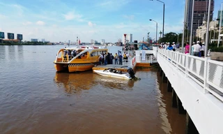 Chủ đầu tư ngưng hoạt động buýt sông 3 ngày nhưng không thông báo cho người dân.