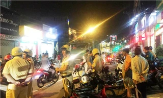 Lực lượng chức năng có mặt xử lý vụ việc