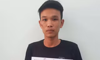 Linh tại công an.