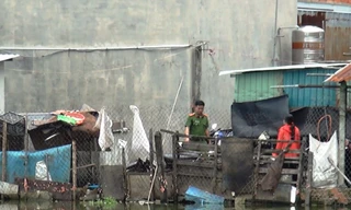 Công an điều tra vụ việc.