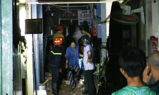 Sập đổ trong nhà cổ ở Sài Gòn, nhiều hộ dân phải sơ tán