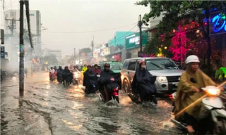 Bão số 9 kết hợp triều cường đạt đỉnh nguy cơ gây ngập lụt nặng tại TPHCM.