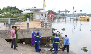 Lực lượng chức năng điều tra vụ việc.