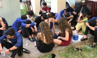 Gần 30 người dương tính với ma tuý tại trụ sở công an.