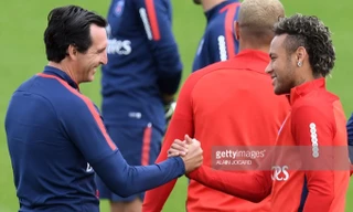 HLV PSG nói Neymar sẽ ở lại, 'còn tôi thì không chắc' 