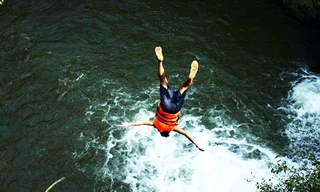 Tour mạo hiểm nhảy thác ở Datanla