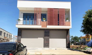 Không hợp thức hóa biệt thự, nhà mặt phố ở bến xe Di Linh