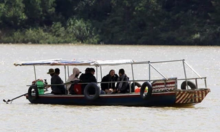 Hành khách và tài công đều không mặc áo phao