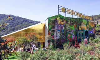 Khối công trình không phép đồ sộ lúc khai trương