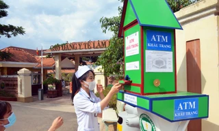 "ATM" khẩu trang tại Đà Lạt