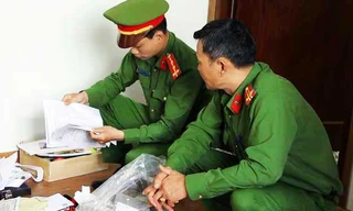 Khám xét nhà của Hoàng Nam Đến