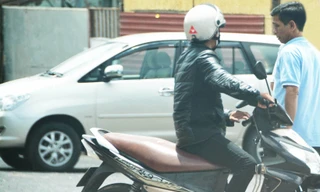 'Cò' đặc sản đeo bám khách